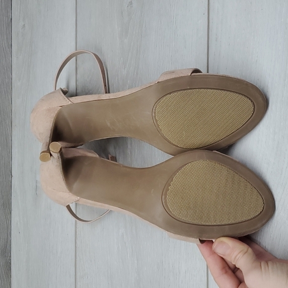 Lulu's Womens "Like New" Pubkished Author Ankle Strap Suede Heels shoes 8 - Picture 10 of 13